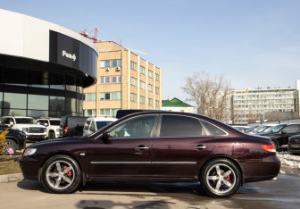 Подержанный автомобиль Hyundai Grandeur 2007 года (6 фото)