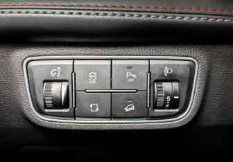 Подержанный автомобиль Changan CS75 2022 года (27 фото)