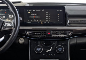 Подержанный автомобиль Exeed VX 2022 года (17 фото)