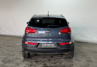 Подержанный автомобиль Kia Sportage 2014 года (6 фото)