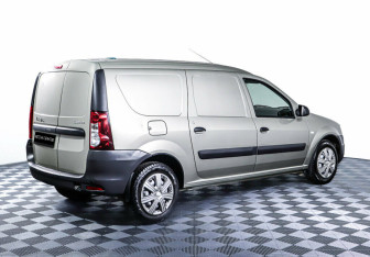 Подержанный автомобиль LADA (ВАЗ) Largus Wagon 2019 года (5 фото)