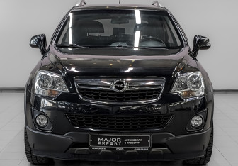 Подержанный автомобиль Opel Antara 2015 года (2 фото)