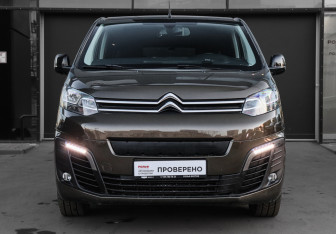 Подержанный автомобиль Citroen SpaceTourer 2018 года (2 фото)