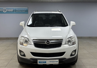 Подержанный автомобиль Opel Antara 2013 года (2 фото)