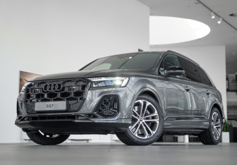 Новый Audi SQ7 2025 (2 фото)