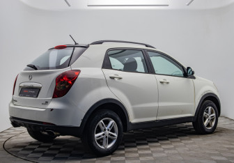 Подержанный автомобиль SsangYong Korando 2011 года (5 фото)