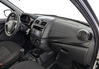 Подержанный автомобиль LADA (ВАЗ) Granta Sedan 2022 года (11 фото)