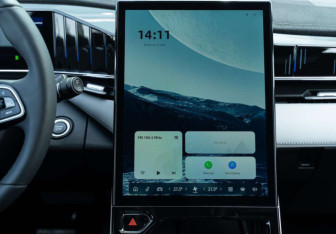 Новый Geely Atlas 2025 (16 фото)