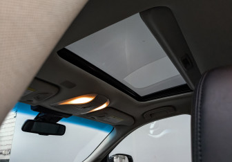 Подержанный автомобиль Infiniti Q70 2018 года (21 фото)