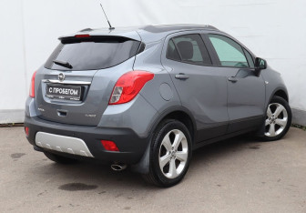 Подержанный автомобиль Opel Mokka 2014 года (4 фото)