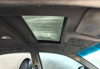 Подержанный автомобиль Infiniti FX 2007 года (16 фото)