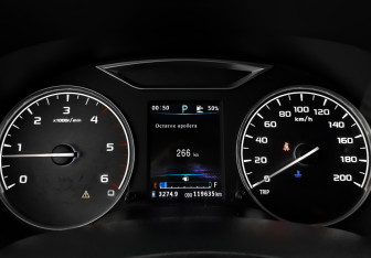 Подержанный автомобиль DongFeng DF6 2022 года (16 фото)