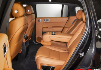 Подержанный автомобиль LiXiang L7 2024 года (10 фото)