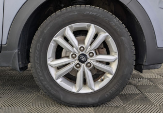 Подержанный автомобиль Hyundai Creta 2019 года (12 фото)