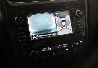 Подержанный автомобиль Nissan Teana 2015 года (9 фото)