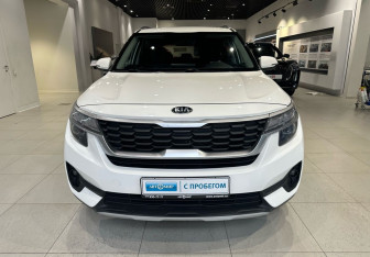 Подержанный автомобиль Kia Seltos 2020 года (2 фото)