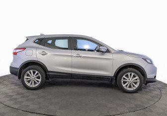 Подержанный автомобиль Nissan Qashqai 2019 года (4 фото)