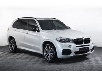 Подержанный автомобиль BMW X5 2015 года (3 фото)