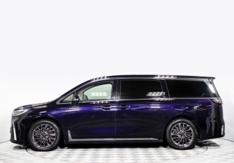 Подержанный автомобиль Voyah Dream 2023 года (8 фото)