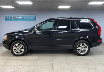 Подержанный автомобиль Volvo XC90 2007 года (8 фото)