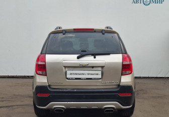 Подержанный автомобиль Chevrolet Captiva 2013 года (6 фото)