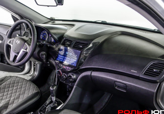 Подержанный автомобиль Hyundai Solaris Sedan 2011 года (7 фото)