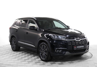 Подержанный автомобиль Chery Tiggo 8 2022 года (3 фото)