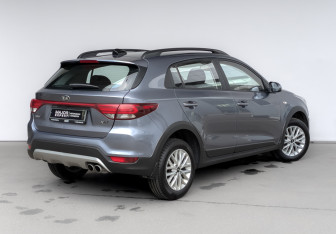 Подержанный автомобиль Kia Rio Hatchback 2019 года (5 фото)