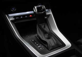 Подержанный автомобиль Audi Q3 Sportback 2023 года (19 фото)