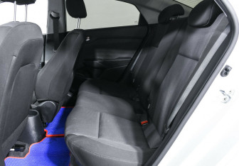 Подержанный автомобиль Hyundai Solaris Sedan 2020 года (10 фото)