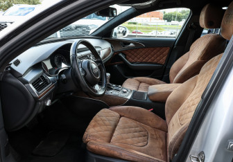 Подержанный автомобиль Audi A6 Sedan 2013 года (15 фото)