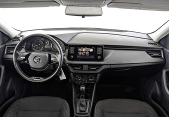 Подержанный автомобиль Skoda Rapid Liftback 2020 года (14 фото)