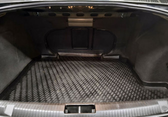 Подержанный автомобиль Opel Astra Sedan 2010 года (14 фото)