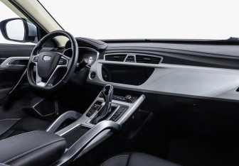 Подержанный автомобиль Geely Atlas 2021 года (6 фото)