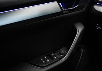 Подержанный автомобиль Skoda Superb Liftback 2018 года (14 фото)