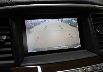 Подержанный автомобиль Infiniti QX60 2017 года (22 фото)