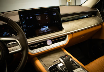 Подержанный автомобиль Tank 500 2023 года (18 фото)