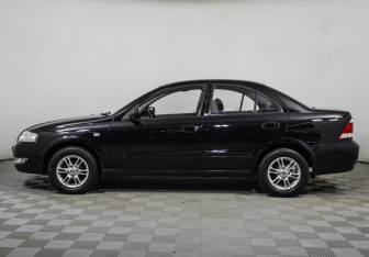 Подержанный автомобиль Nissan Almera Classic 2012 года (8 фото)