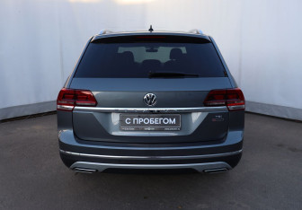 Подержанный автомобиль Volkswagen Teramont 2018 года (5 фото)