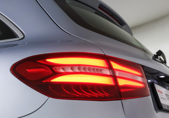 Подержанный автомобиль Mercedes-Benz GLC Coupe 2015 года (20 фото)