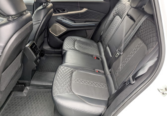 Подержанный автомобиль Exeed TXL 2022 года (12 фото)