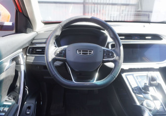 Подержанный автомобиль Geely Atlas Pro 2022 года (13 фото)