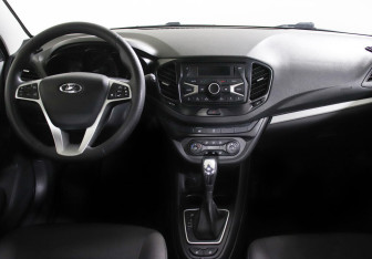 Подержанный автомобиль LADA (ВАЗ) Vesta Sedan 2021 года (7 фото)