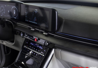 Подержанный автомобиль Kia Carnival 2020 года (21 фото)