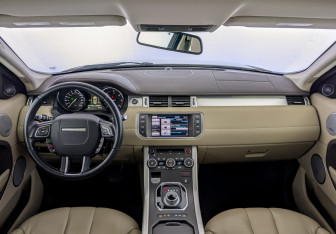 Подержанный автомобиль Land Rover Range Rover Evoque 2012 года (14 фото)