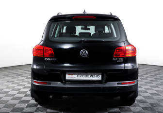Подержанный автомобиль Volkswagen Tiguan 2013 года (6 фото)