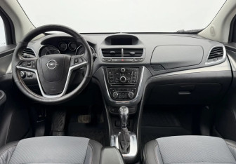 Подержанный автомобиль Opel Mokka 2013 года (9 фото)