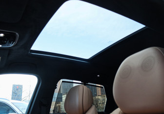 Подержанный автомобиль Jaecoo J8 2024 года (17 фото)