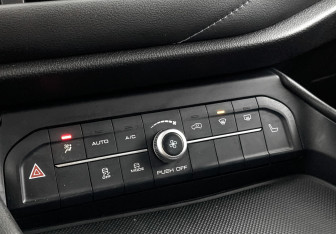 Подержанный автомобиль Haval F7 2019 года (20 фото)