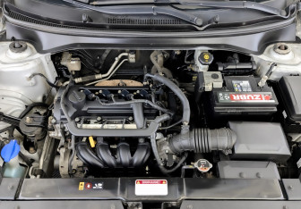 Подержанный автомобиль Kia Rio Hatchback 2021 года (9 фото)